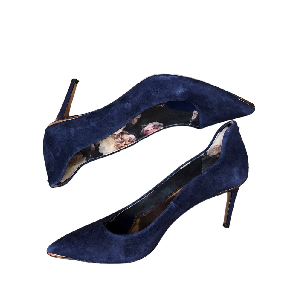 Brand: Ted Baker, size 10, blue, suede, pumps